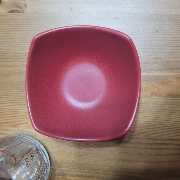 Noritake Colorwave Raspberry 4" Square Bowl - Picture 4 of 5